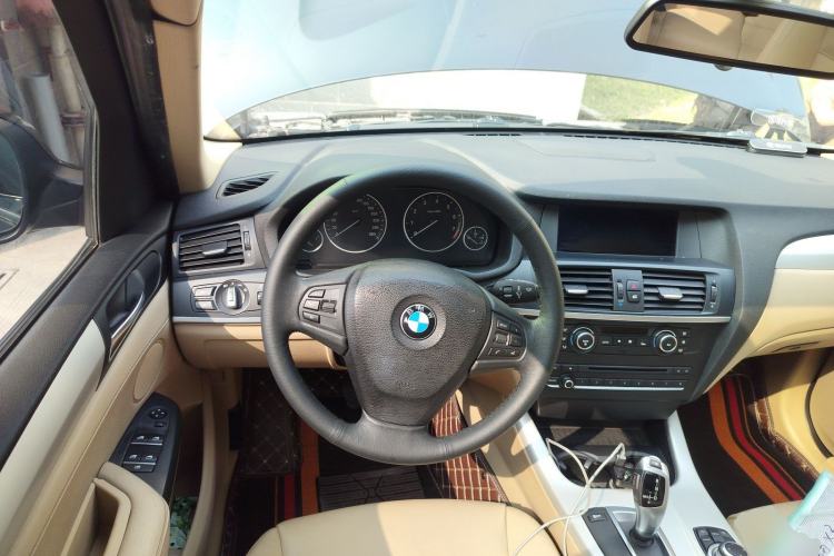 Used BMW X3 2011 xDrive28i Leading Model