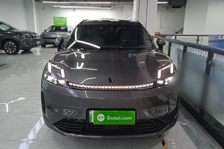 Used Lynk & Co 08 EM-P 2025 120km Long-Range Halo