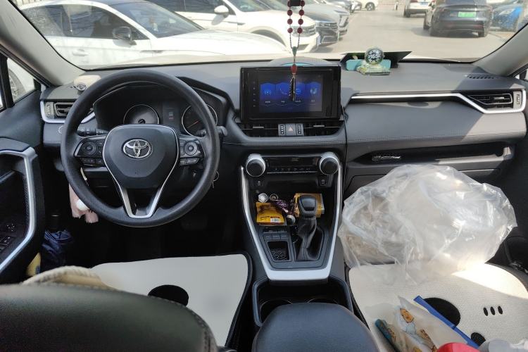 Used Toyota RAV4 2021 2.0L CVT Two-Wheel Drive Urban Edition
