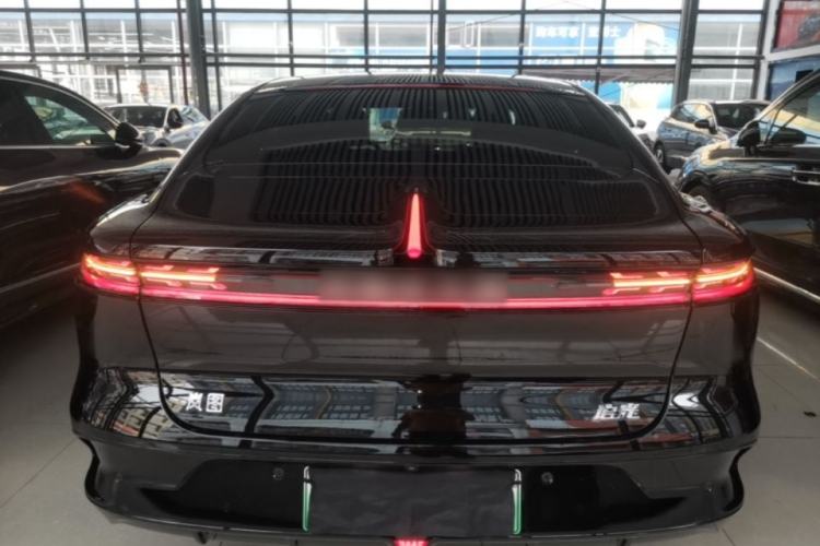 Used VOYAH PASSION 2024 PHEV Four-Wheel Drive Ultra-Long Range Flagship Model
