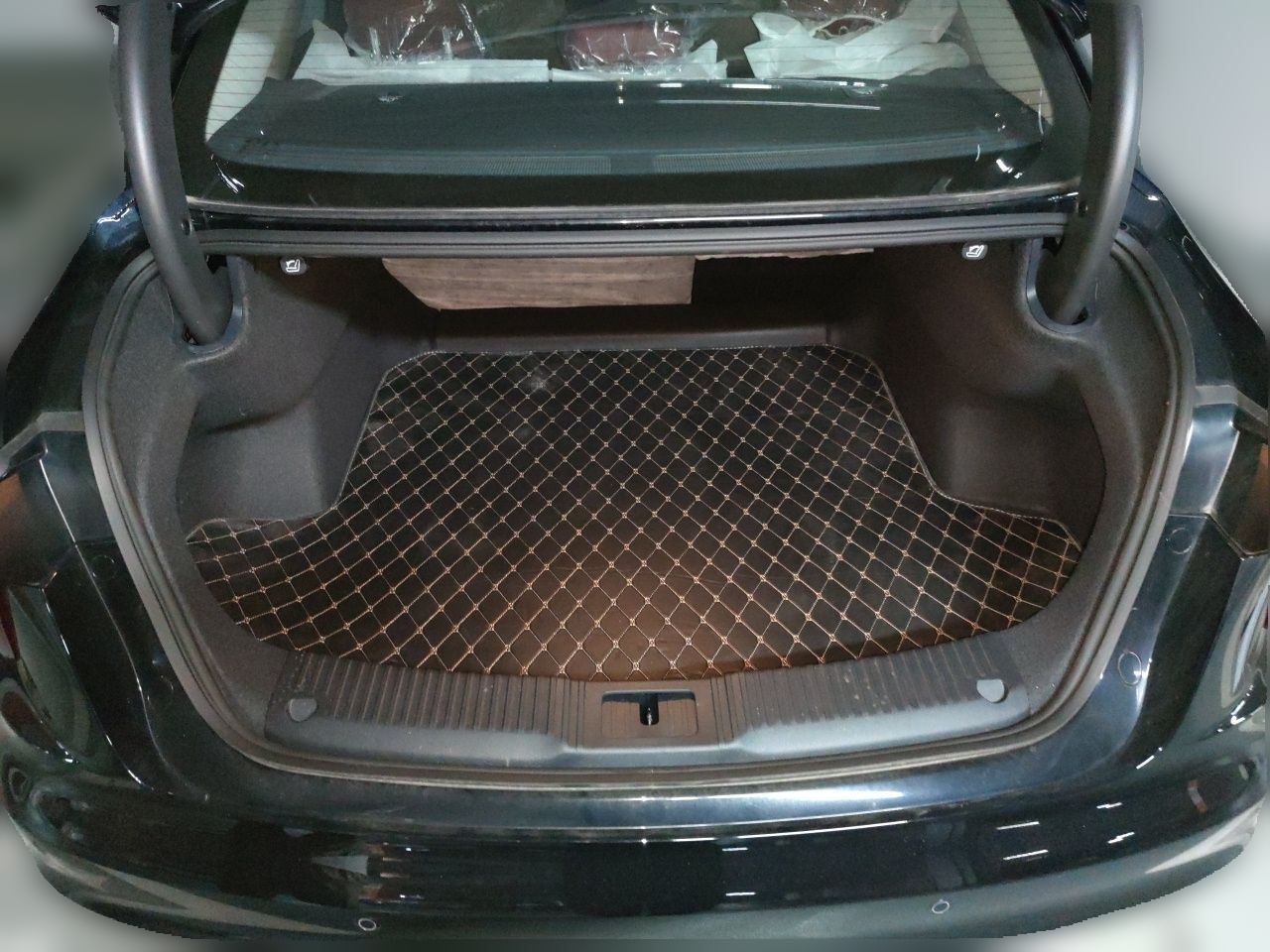 Hongqi H5 PHEV 2025 130 Super Hybrid Version — снимка 19