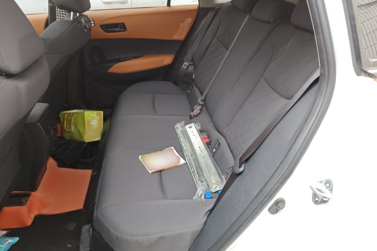 Used Toyota Corolla Cross 2024 2.0L Smart Electric Hybrid Dual-Engine Elite Edition Left Rear Seat