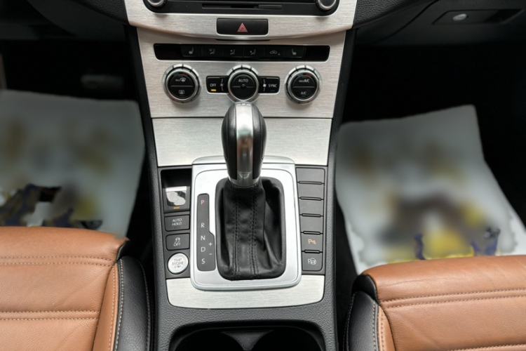 Used Volkswagen FAW-Volkswagen CC 2016 1.8TSI Luxury Model
