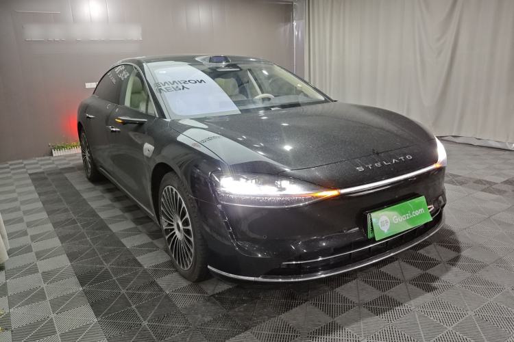 Used Hima Stelato S9 2025 Extended-Range Ultra Front Right 45 Deg