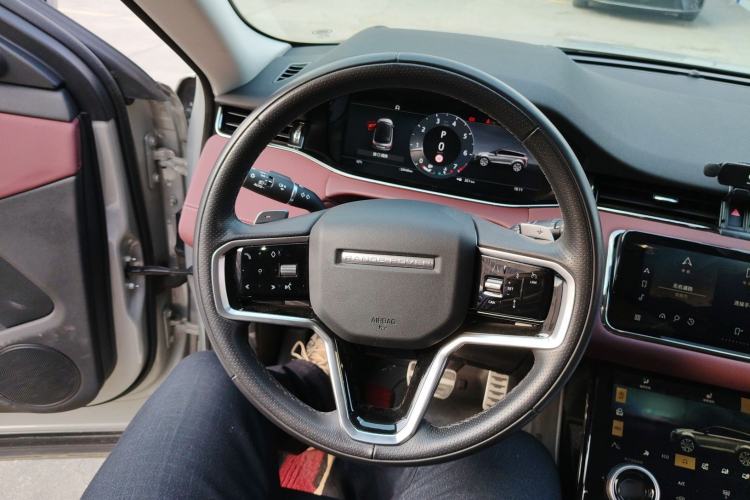 Used Land Rover Range Rover Evoque 2023 Aurora L 249 PS Luxury Edition