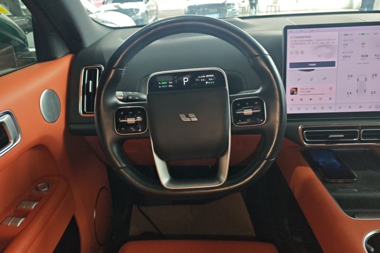 Used Li Auto L8 2023 Pro Model
