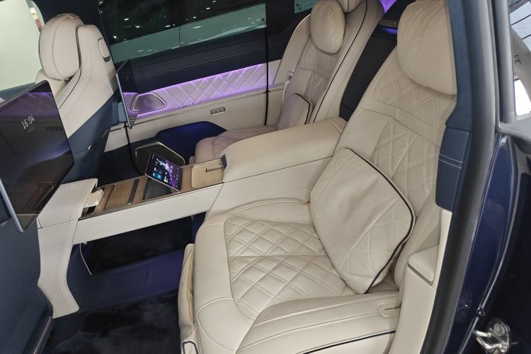 Used Nio ET9 2025 100kWh Signature Edition