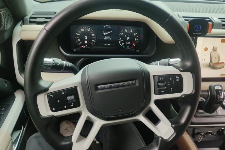 Used Land Rover Defender 2022 90 2.0T P300 Tiger-Power Ambition Edition