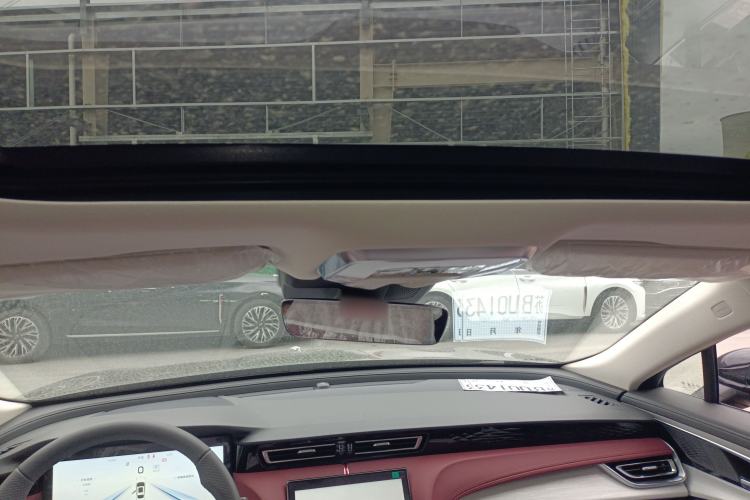 Used Hongqi H5 2025 2.0T Automatic Flag Edition – 500 000 Units Commemorative Version