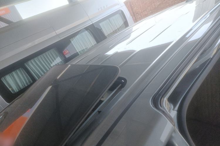 Used Buick GL8 2023 Facelifted Land Cruiser Executive Luxury Version