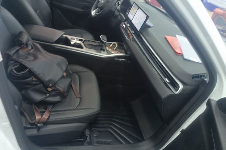 Used Geely Auto Emgrand 2025 4th Generation 1.5L CVT Longteng Edition