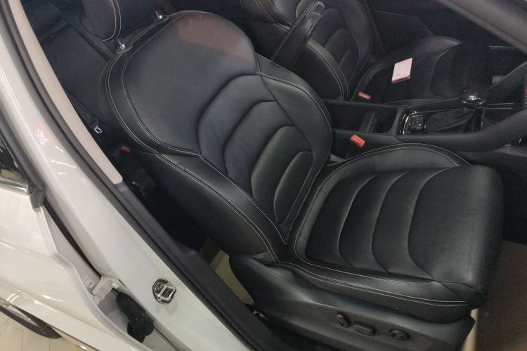 Used Skoda Kodiaq 2019 Facelifted TSI330 5-Seater Two-Wheel-Drive Luxury Enjoyment Edition China VI Standard
