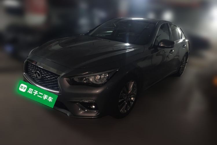 Used Infiniti Q50L 2018 2.0T Enjoyment Version China VI Standard