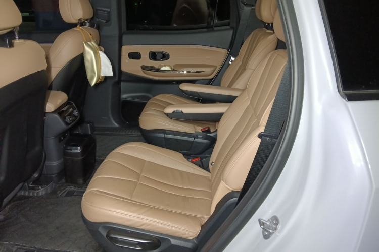 Used Nio ES8 2020 415 km Range 6-Seater Version Left Rear Seat