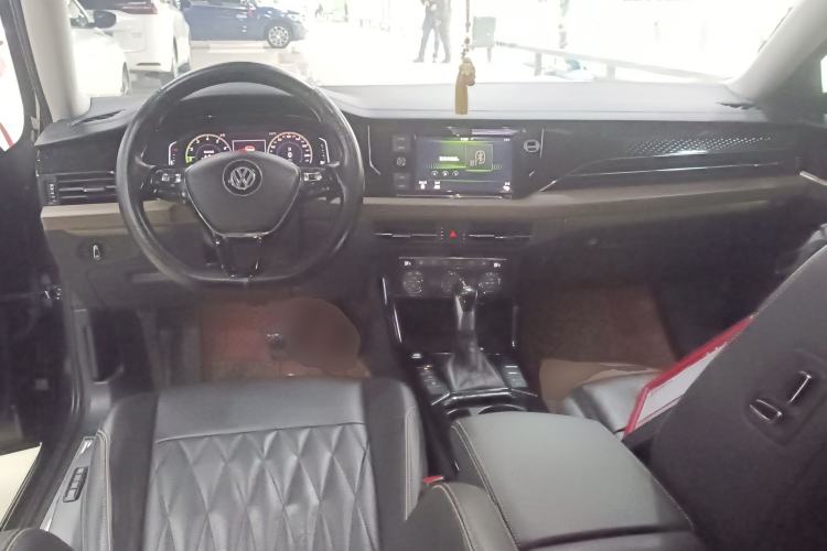 Used Volkswagen Passat 2019 380TSI Luxury Edition China VI Standard
