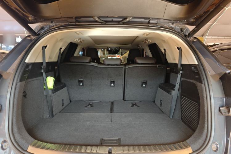 Used BYD Tang New Energy 2018 DM 2.0T All-Wheel Drive Smart Connectivity Luxury Model 7 Seats China V Emission Standard