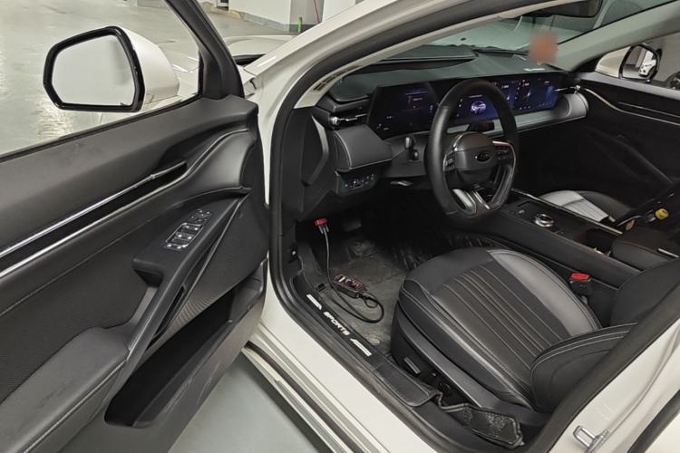 Used Ford Mondeo 2025 2.0T EcoBoost Luxury Version
