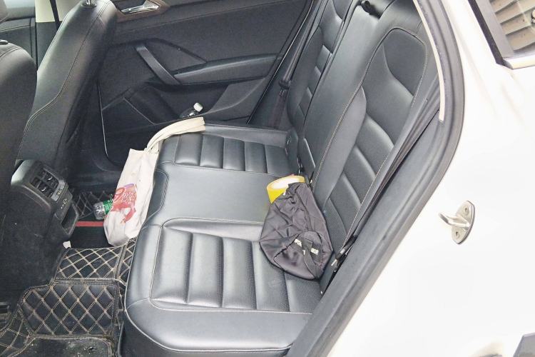 Used Volkswagen Tharu 2020 280TSI Two-Wheel Drive Luxury Plus Version China VI Standard
