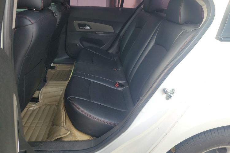 Used Chevrolet Cruze 2011 1.6L SL Grand Touring Edition Automatic
