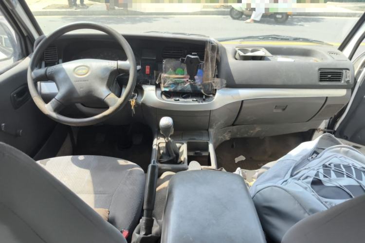 Used Jinbei Hiace 2018 2.0L Fifth-Generation Kuaiyun Luxury Standard Top 6-Seater V19S
