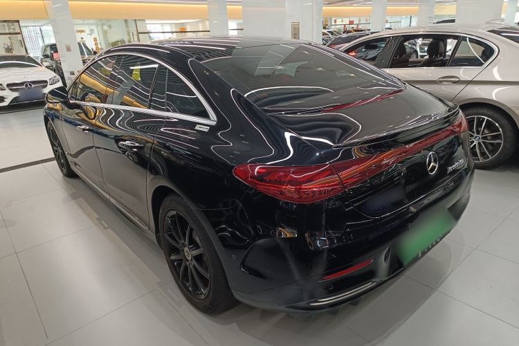 Used Mercedes-Benz EQE 2022 350 Pioneer Edition Exterior 2