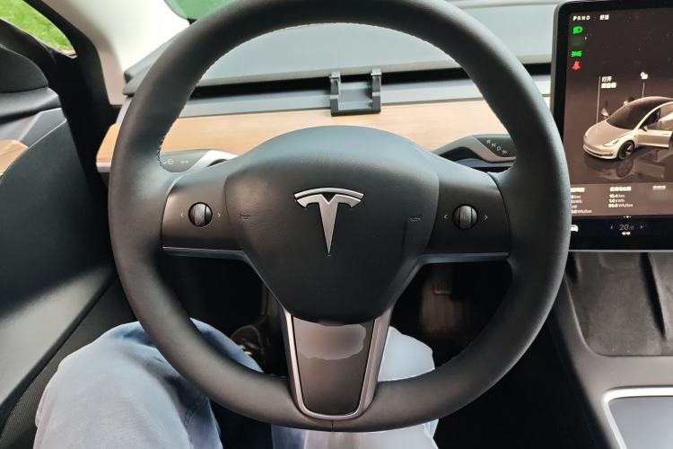 Used Tesla Model 3 2022 Rear-Wheel-Drive Version
