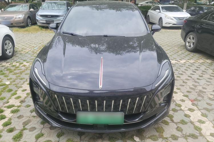 Used Hongqi E-QM5 2023 Base Travel Edition Front