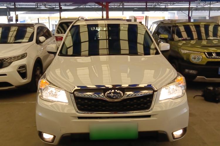 Used Subaru Forester 2014 2.0i Automatic Luxury Edition
