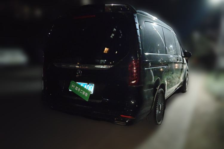 Used Mercedes-Benz V-Class 2022 V 260 Avantgarde Edition