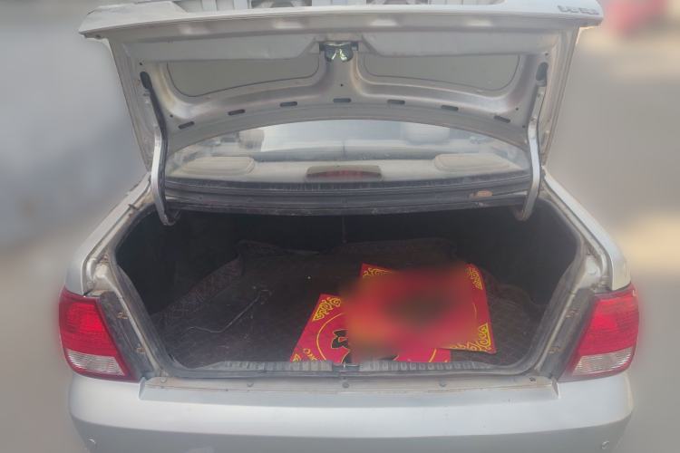 Used Suzuki Lingyang 2012 1.3L Comfort Version Trunk