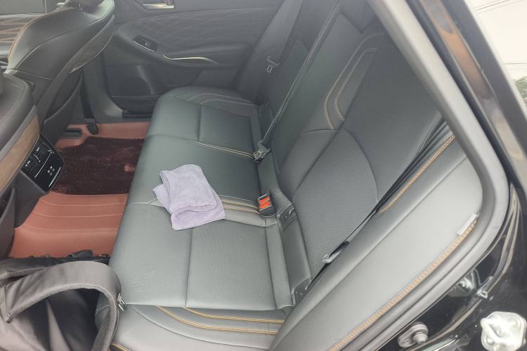 Used Toyota Avalon 2024 2.0L Luxury Edition Left Rear Seat