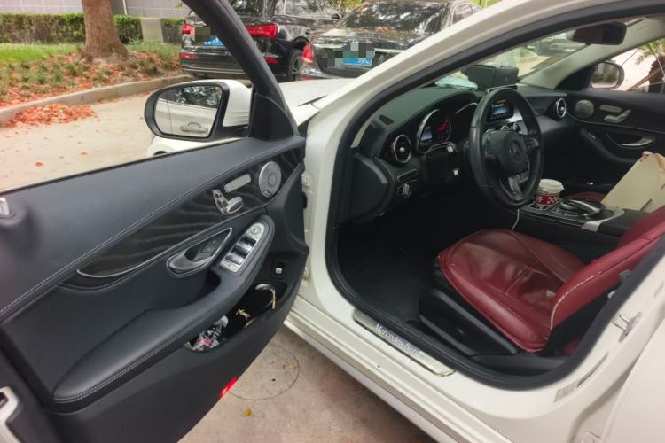 Used Mercedes-Benz C-Class 2015 Revised C 200 L Sport Edition Driver Seat