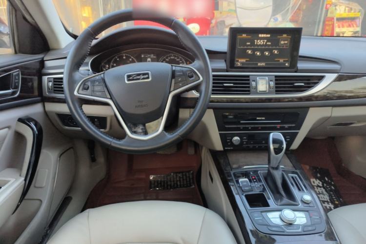 Used Zotye Z700 2016 1.8T DCT Elegant Version Steering Wheel