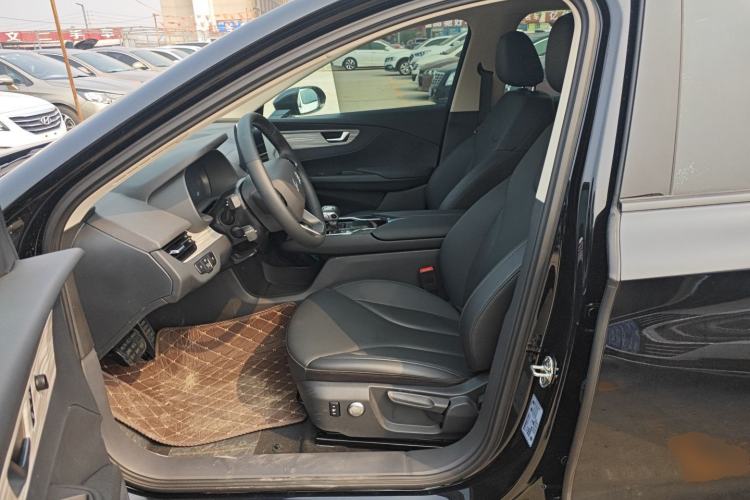 Used Hongqi E-QM5 2024 500km Range Edition