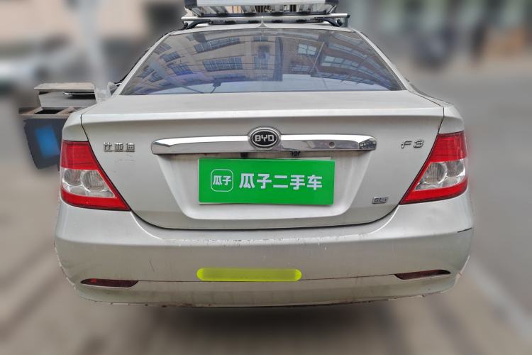 Used BYD F3 2013 1.5L Manual Standard CNG Model
