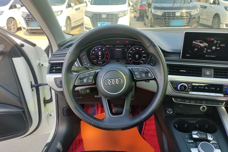 Used Audi A4L 2018 30th Anniversary Edition 40 TFSI Fashion Model
