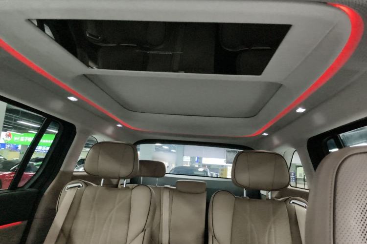 Used XPeng X9 2025 740 Ultra-Long Range Max
