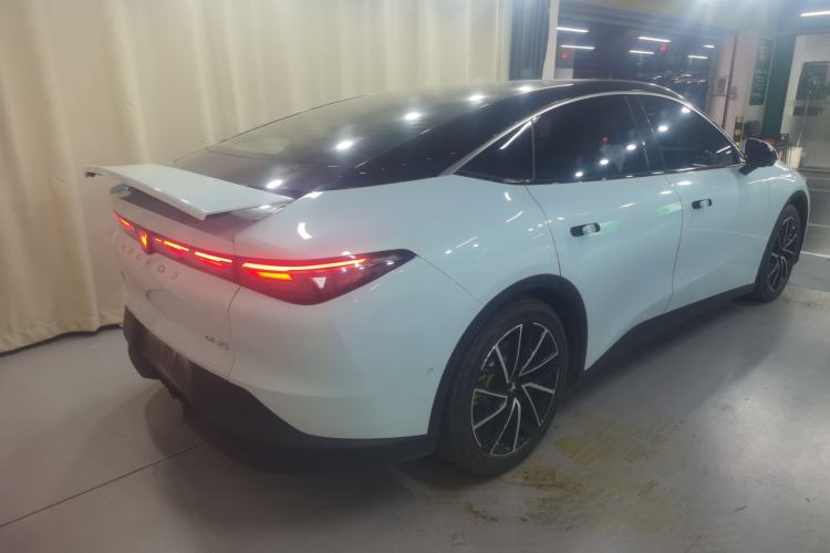 Used ARCFOX Alpha S5 2024 560MAX 185kW
