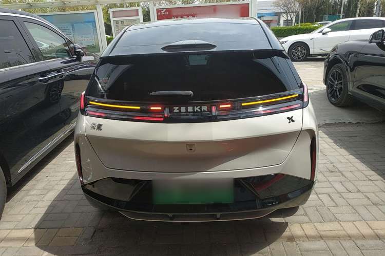 Used Zeekr X 2023 Four-Wheel Drive YOU Edition 4 Seats