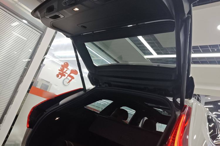 Used Volvo XC60 2025 B5 Four-Wheel Drive Smart & Advanced Luxury Edition