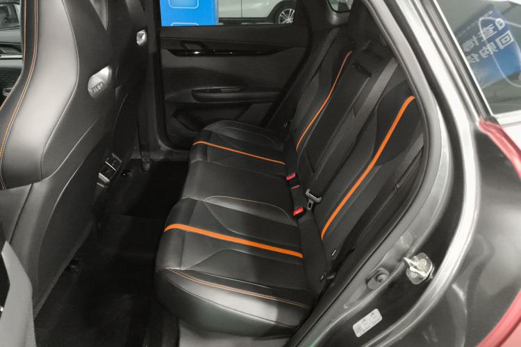 Used Changan UNI-V 2024 1.5T Smart Navigation Version
