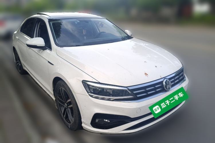 Used Volkswagen Lamando 2019 280TSI DSG Comfort Edition China VI standard Front Right 45 Deg