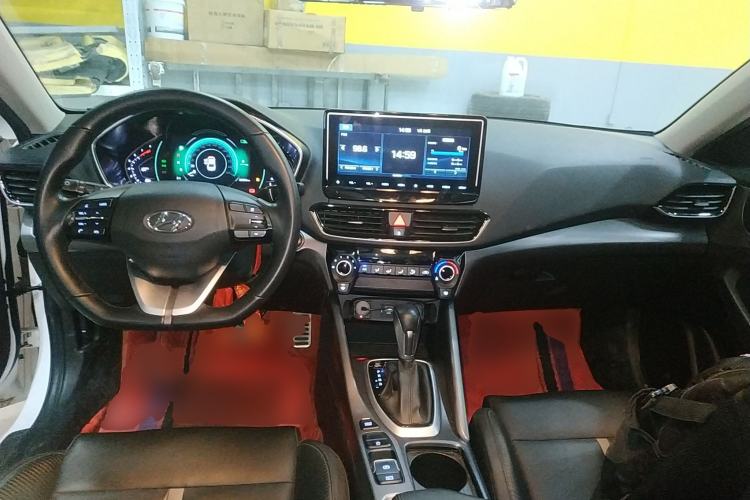 Used Hyundai Lafesta 2019 280TGDi Sport Edition China VI Interior 2