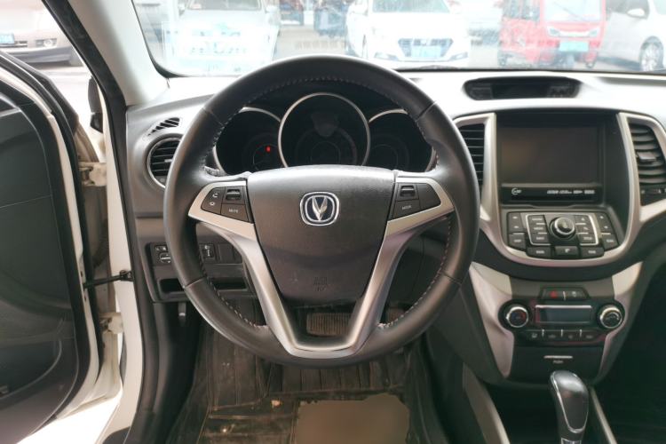 Used CHANGAN Eado 2015 1.6L Automatic Junku Model China V Standard
