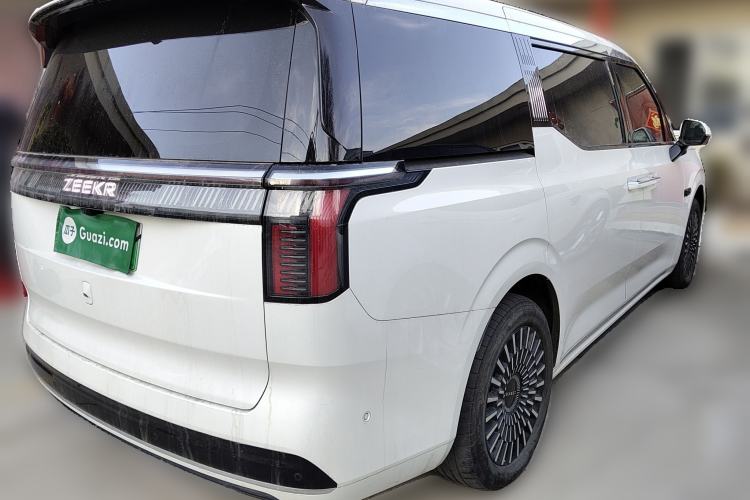 Used Zeekr 009 2024 Six-Seat Executive Version 4WD 108 kWh