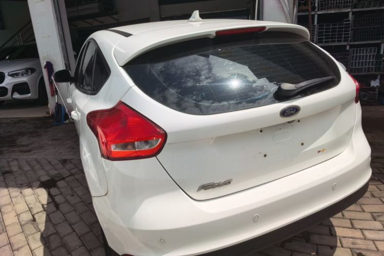 Used Ford Focus 2017 Hatchback 1.6L Automatic Fashion Edition Smart Drive Version