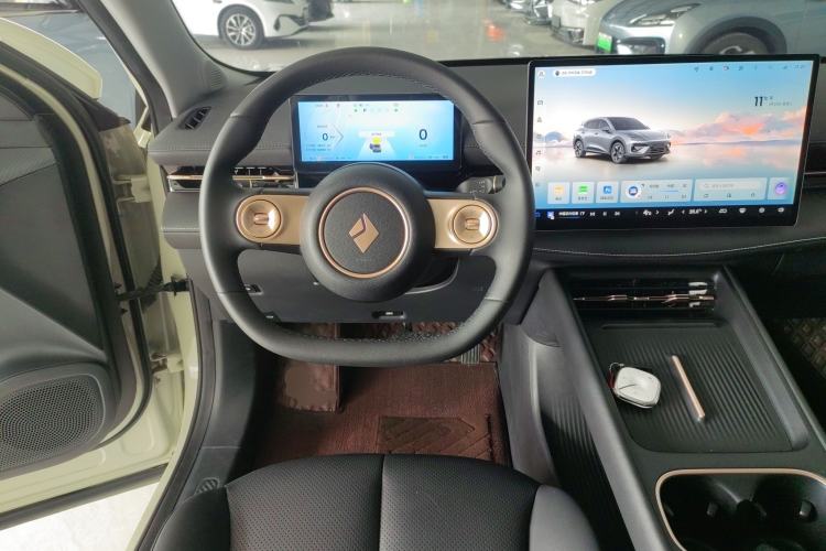 Used Baojun Yunhai 2024 140km Plug-in Hybrid Version
