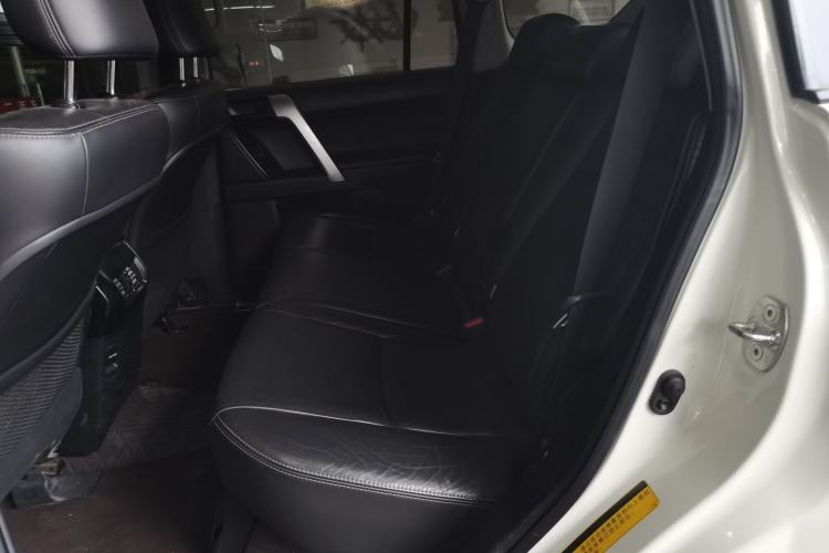 Used Toyota Prado 2016 2.7L Automatic Standard Edition
