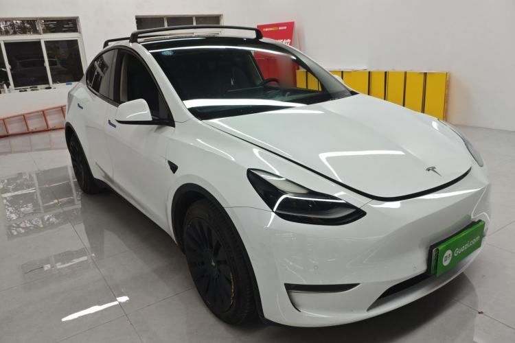 Used Tesla Model Y 2021 Long-Range All-Wheel-Drive Version
