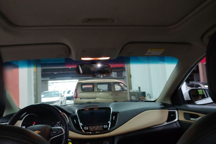 Used Chevrolet Monza 2021 320 Automatic Enjoyment Sunroof Edition Headliner